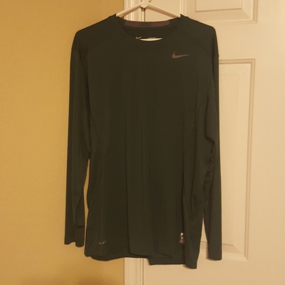 hunter green nike shirt